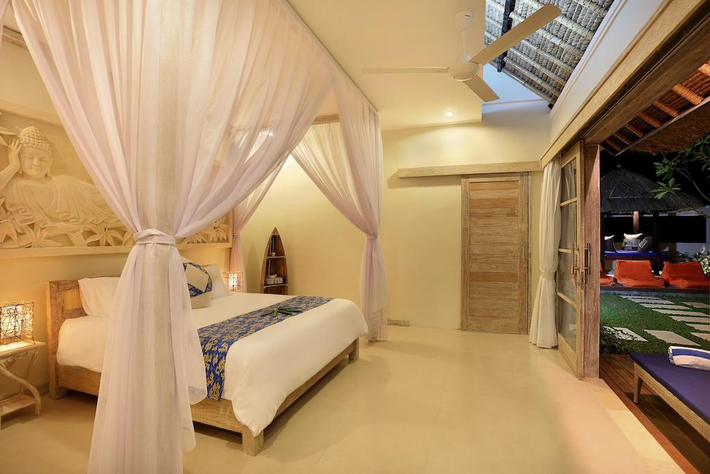 Villa Bukit Nusa Lembongan Habitación foto