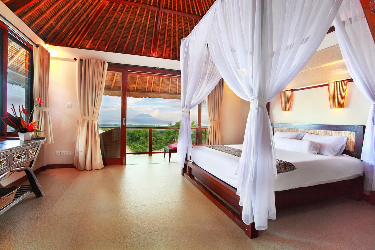 Villa Bukit Nusa Lembongan Habitación foto